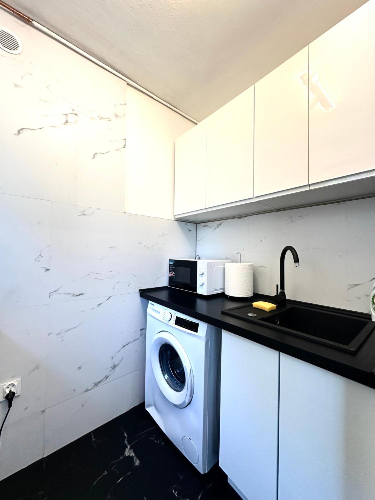 Wita Stwosza Apartment - Self Check-In 20H Βρότσλαβ Εξωτερικό φωτογραφία